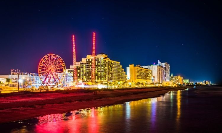 Atlantic City New Jersey boardwalk at night